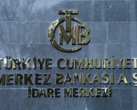 Turkish central bankers are teeing up slower rate cuts, investors say after meetings