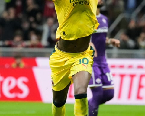 Matteo Gabbia's quick thinking saves Rafael Leão from yellow card in AC Milan win