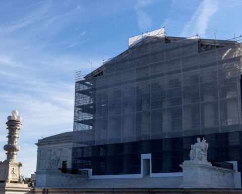 Justices agree to review federal law banning drug users from possessing guns