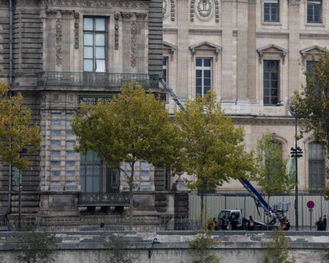 French police may nab Louvre thieves but unlikely to recover their loot
