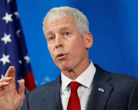 US seeks 1 million barrels of oil for Strategic Petroleum Reserve