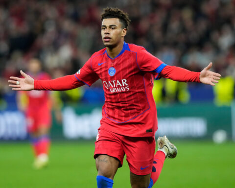 PSG scores seven and Barcelona hit six on a goal-filled night in the Champions League