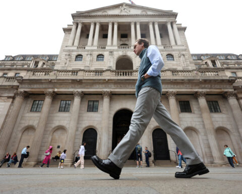 UK investors add to BoE rate cut bets as inflation unexpectedly holds at 3.8%