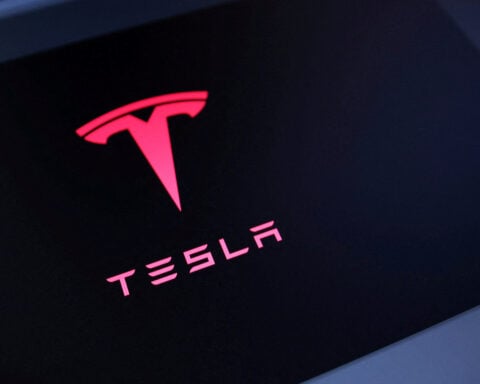 Tesla set for strong quarter fueled by rush to get expiring US EV tax credits
