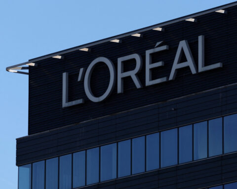 Sale of beauty assets to L'Oreal will be "net gain" in results, Kering COO says