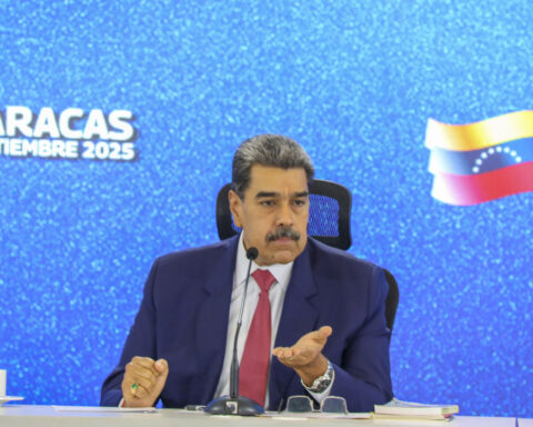 Maduro boasts of ‘thousands’ of Russian anti-aircraft missiles as Trump threatens military action inside Venezuela