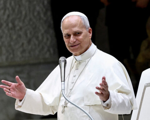 Pope Leo decries 'grave crime' of mistreatment of immigrants