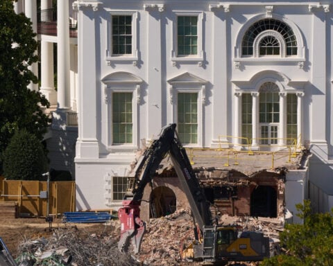 White House East Wing demolished as Trump moves forward with ballroom construction, AP photos show