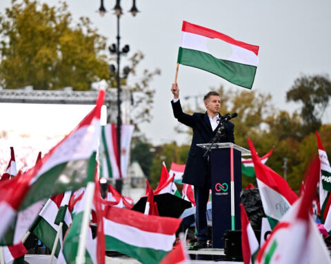 Hungary's Orban seeks to boost support, opposition holds rival rally on 1956 anniversary