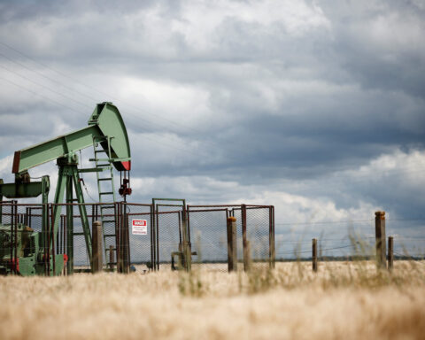 Oil slips on skepticism about US commitment to Russian oil sanctions