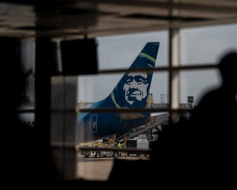 Alaska Airlines resumes operations after 8-hour long IT outage canceled hundreds of flights