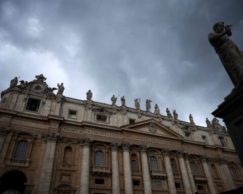 Almost 4,400 people abused by priests in Italy, victims' group alleges