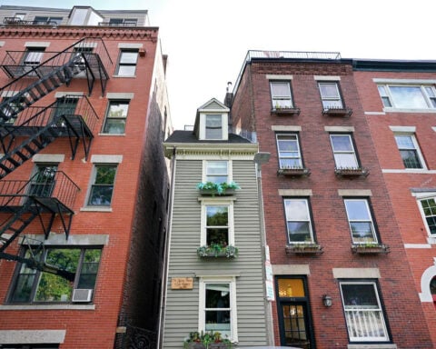 Saying ‘screw you’ through architecture: America’s spite houses