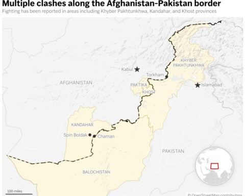 Roadside bombing kills 3 police officers in northwest Pakistan