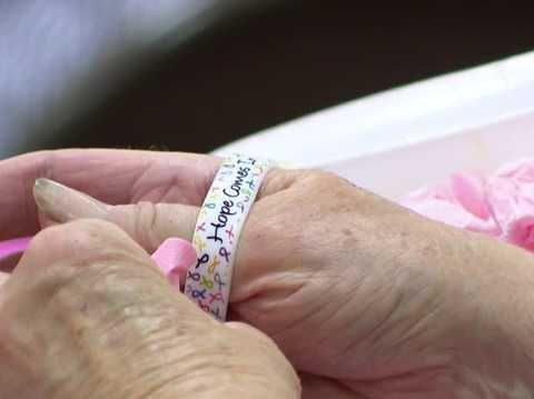 'Celebrate each other': Dozens of women gather at annual cancer survivor celebration