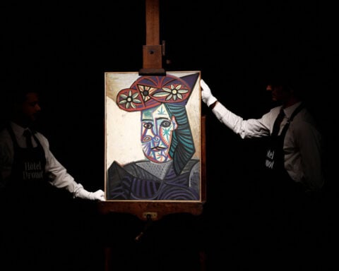 Picasso painting held in private collection sells for $31 million at Paris auction