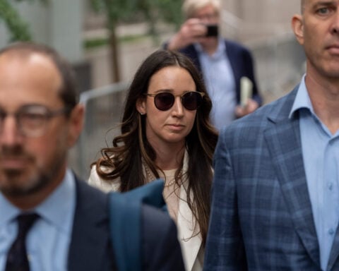 JPMorgan Chase wants out of paying $115M legal tab for convicted fraudsters