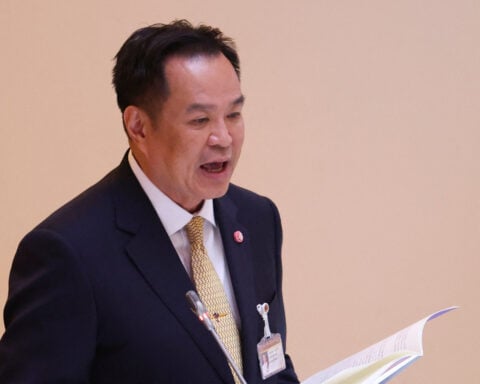 Thai PM to sign Cambodia ceasefire deal, cuts short ASEAN trip after royal death