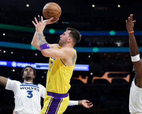 Luka Doncic scores 49 to extend his sizzling season start in Lakers' 128-110 win over Timberwolves