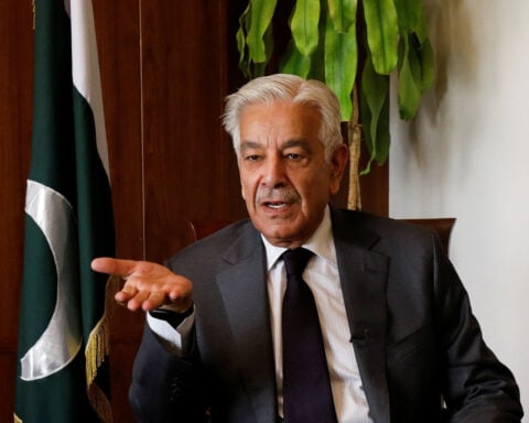 Pakistan defence minister warns of 'open war' with Afghanistan if peace talks fail