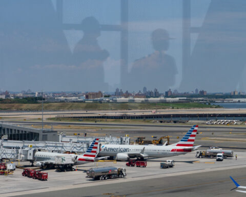American Airlines to resume flights to Israel amid Gaza ceasefire