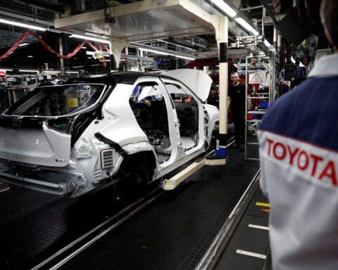 Toyota September output grows for fourth stright month, aided by strong US demand