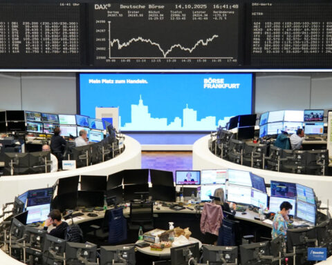 European shares close at record highs as signs of thaw in US-China tensions build