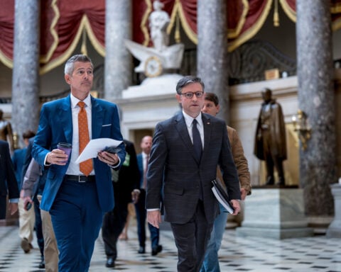 Flight disruptions continue as air traffic controllers brace for their first full missing paychecks