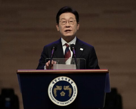 South Korea's president faces high-stakes diplomacy at APEC summit