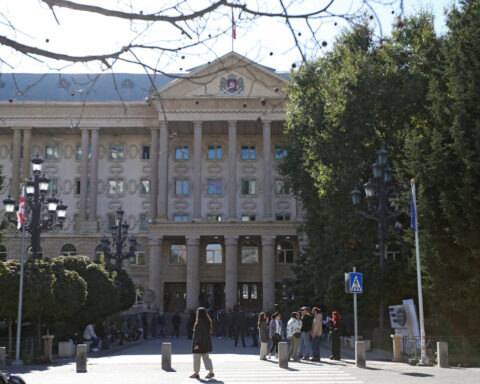 Family pays $187,000 to free pregnant British teen held for drug trafficking in Georgia