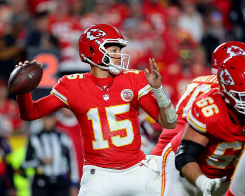 Patrick Mahomes overcomes worst game start in his career to lead Chiefs to victory over Commanders on Monday Night Football