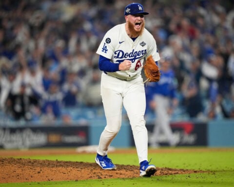 Dodgers produce 18-inning World Series sequel, `The Late, Late Sho'