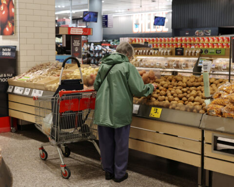 Australia's Coles keeps sales growth lead but markets bet on Woolworths revival