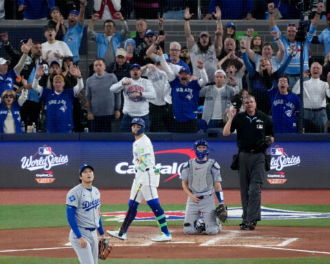Key moments from the Dodgers' wild World Series Game 7 win over the Blue Jays