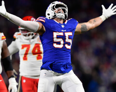 Allen has 3 TDs and Bills use sturdy defense to top Mahomes and Chiefs 28-21