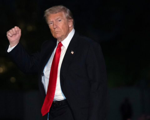 Trump says he 'won't be extorted' by Democrats, shuns negotiations as shutdown drags on