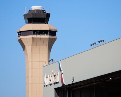 American Airlines announces cuts to management at its Texas headquarters
