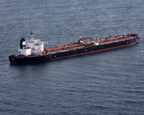 Oil dips amid broader market selloff, strong dollar pressure