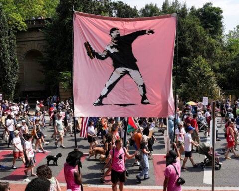 DC sandwich thrower found not guilty of assault