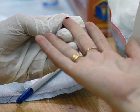 Independent experts to review hepatitis B vaccine data after CDC delays vote