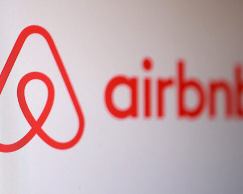 Airbnb see upbeat fourth quarter as revenue gets lift from strong international demand