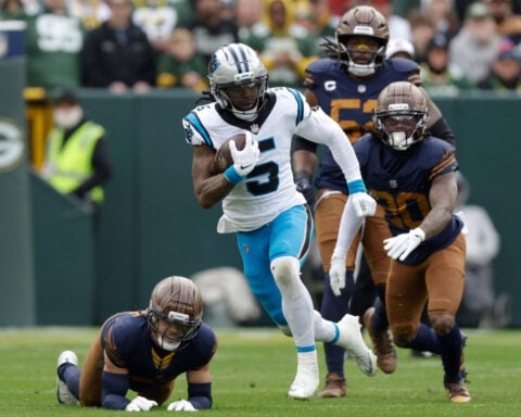 Panthers' Rico Dowdle turns attention on '2 pumps' fine into opportunity to raise funds for charity