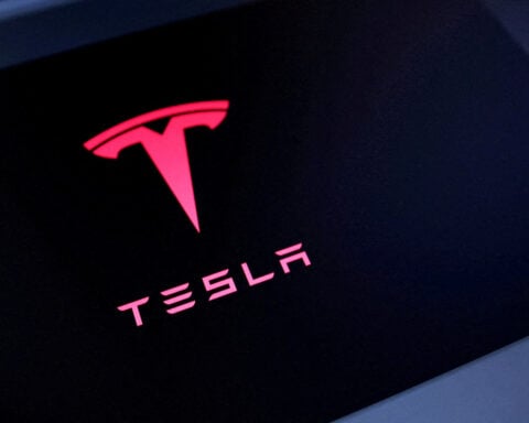 Wall St reacts to Musk's $1 trillion pay plan approval by Tesla investors