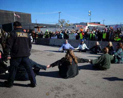 Suburban Chicago moms arrested in protest outside immigration detention facility