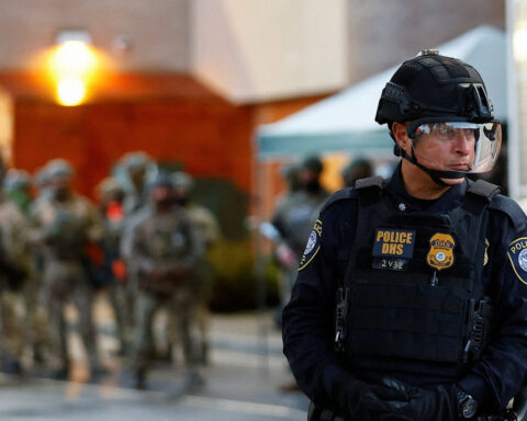 US judge rules Trump illegally ordered National Guard to Portland, Oregon