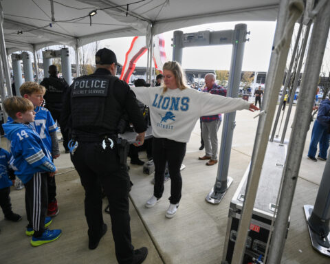 Donald Trump plans to be the 1st sitting US president at a regular-season NFL game since 1978