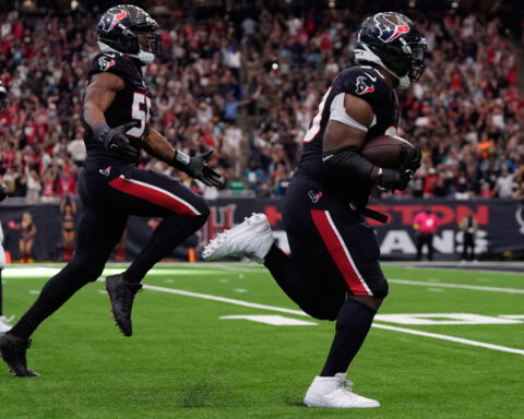 Backup QB Davis Mills and Texans overcome 19-point, fourth-quarter deficit to stun Jaguars 36-29