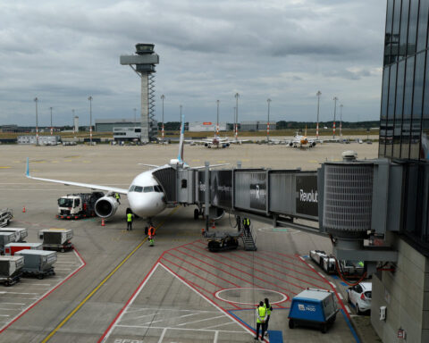 Less Germans moving to US since Trump's inauguration, official data show