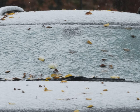 Arctic air hits much of the US, bringing snow to some areas and very chilly temperatures to Florida