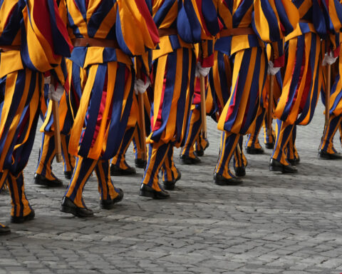 Vatican investigates Swiss Guard after allegations of an antisemitic incident in St. Peter's Square